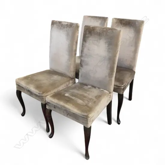 4 VELVET DINING CHAIRS