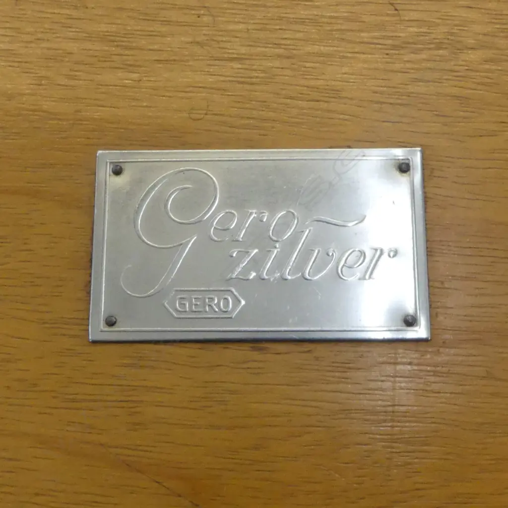 A DUTCH GERO ZILVER BOXED 6 PCE CUTLERY SET WITH SERVING SPOONS LADLE CARVING KNIFE AND FORK AND KNIFE SHARPENER Image 1++