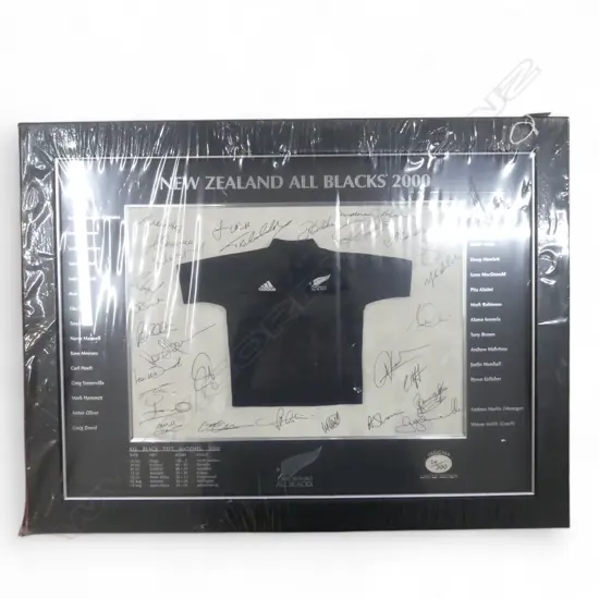 FRAMED 2000 MINIATURE SIGNED ALL BLACKS RUGBY SHIRT Ed.26/300 480x620mm