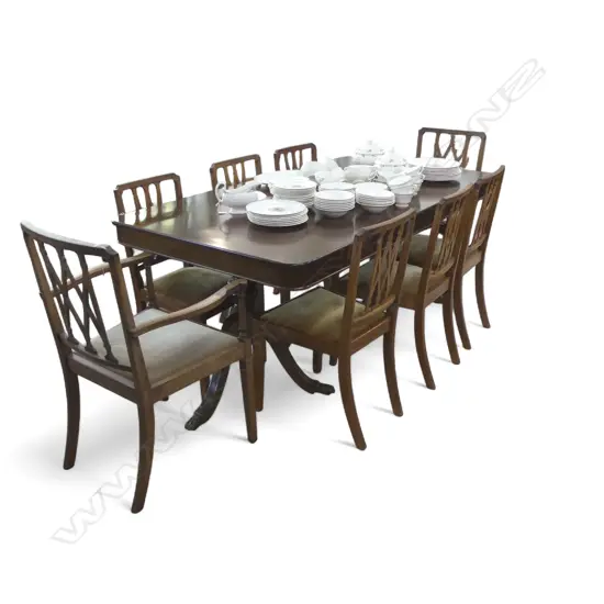 MAHOGANY RECTANGULAR TWIN PEDESTAL EXTENSION DINING TABLE 1370x910x780mm & 8 CHAIRS (2 ARE CARVERS)