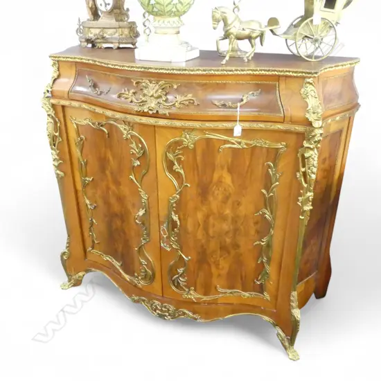 ORNATE CABINET 1300x500x1150mm
