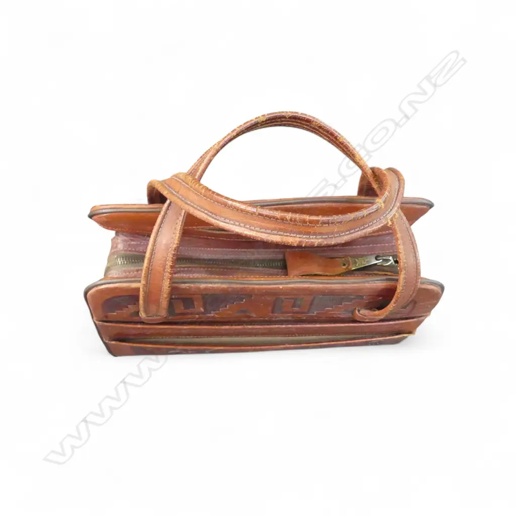 EMBOSSED LEATHER EL MATADOR BAG  Image 1++