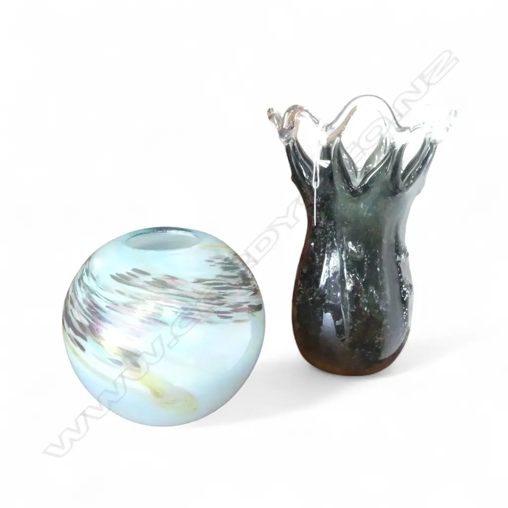 2 ART GLASS VASES; BLACK H.280mm, CHUCK SIMPSON 1990 Image 1++