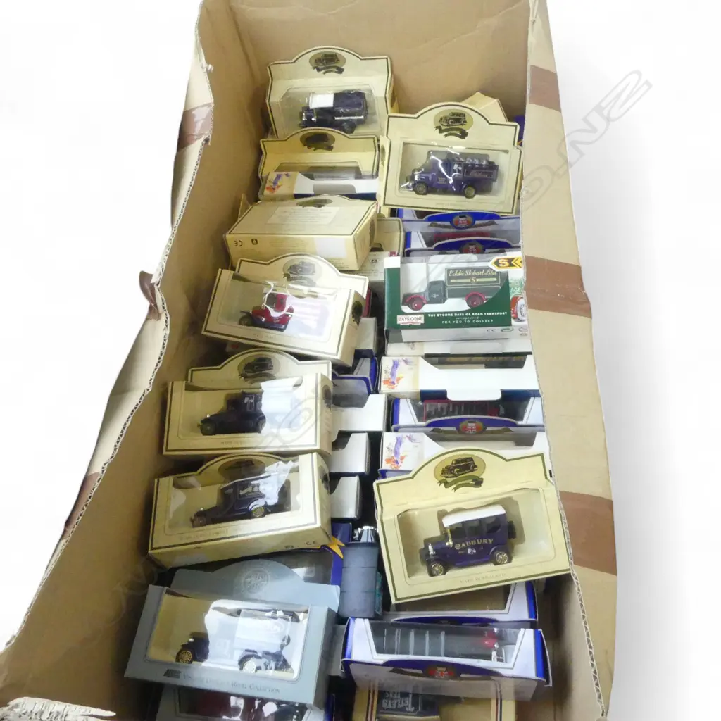 COLLECTION OF ASST. BOXED MODELS; MATCHBOX, LLEDO, etc Image 1++