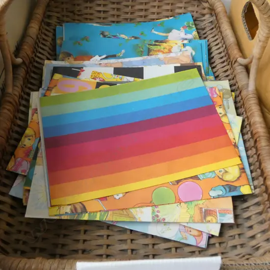 VINTAGE GIFT WRAPPING PAPER IN CANE BASKET L.540mm