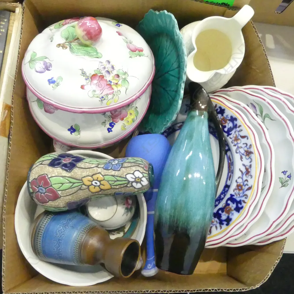 ASST. CHINA INCL. 5 PLATES & 2 TUREENS SPODE 'MARLBOROUGH', WEDGWOOD,  VASES; AMPHORA, RETRO GERMAN, ETC Image 1++