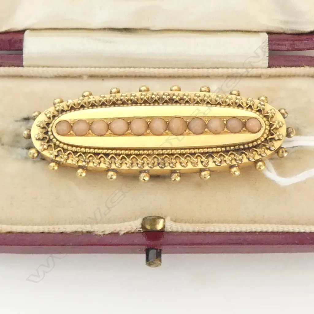 18CT CORAL BROOCH 9.2grms Image 1++