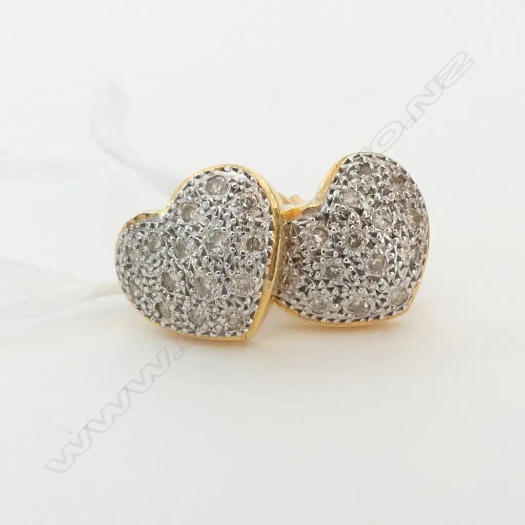 14ct GOLD AND DIAMOND HEART EARRINGS 4.68gms Image 1++