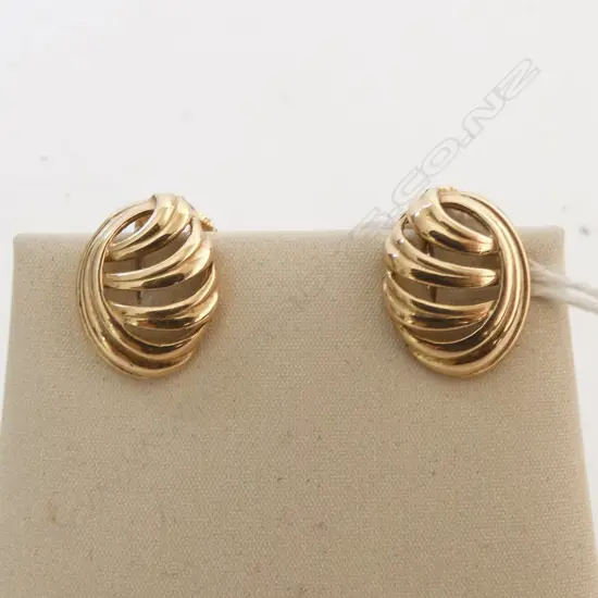 PR 9ct GOLD CLIP ON EARINGS 4.34gms