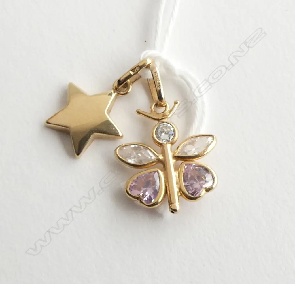 TWO 9ct PENDANTS, STAR & BUTTERFLY, 1.5gm Image 1++