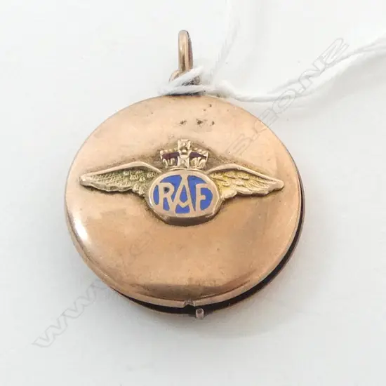 RAF SWEETHEART 9ct ROSE GOLD LOCKET clasp needs adjustment 4.73gms