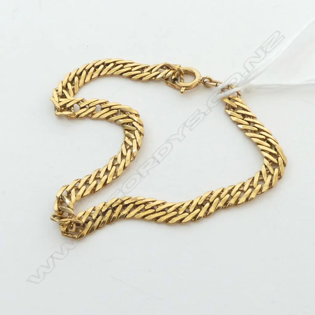 9ct YELLOW GOLD FLAT LINK BRACELET 5.3gms Image 1++