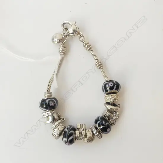 SILVER PANDORA STYLE CHARM BRACELET