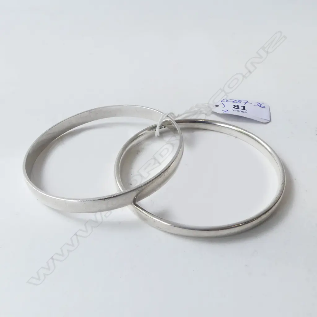 2 SOLID SILVER HEAVY BANGLES 59gms Image 1++