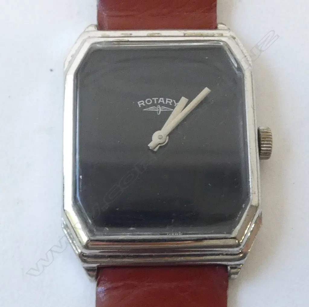 GENT'S TANK 'ROTARY' WATCH, 1950's, MANUAL WINDING, RUNNING Image 1++