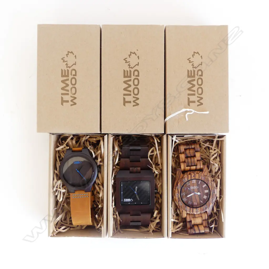 3 'TIME WOOD' WOODEN WRIST WATCHES w. 1 LEATHER STRAP/2 WOODEN STRAPS, BOXED AS NEW Image 1++