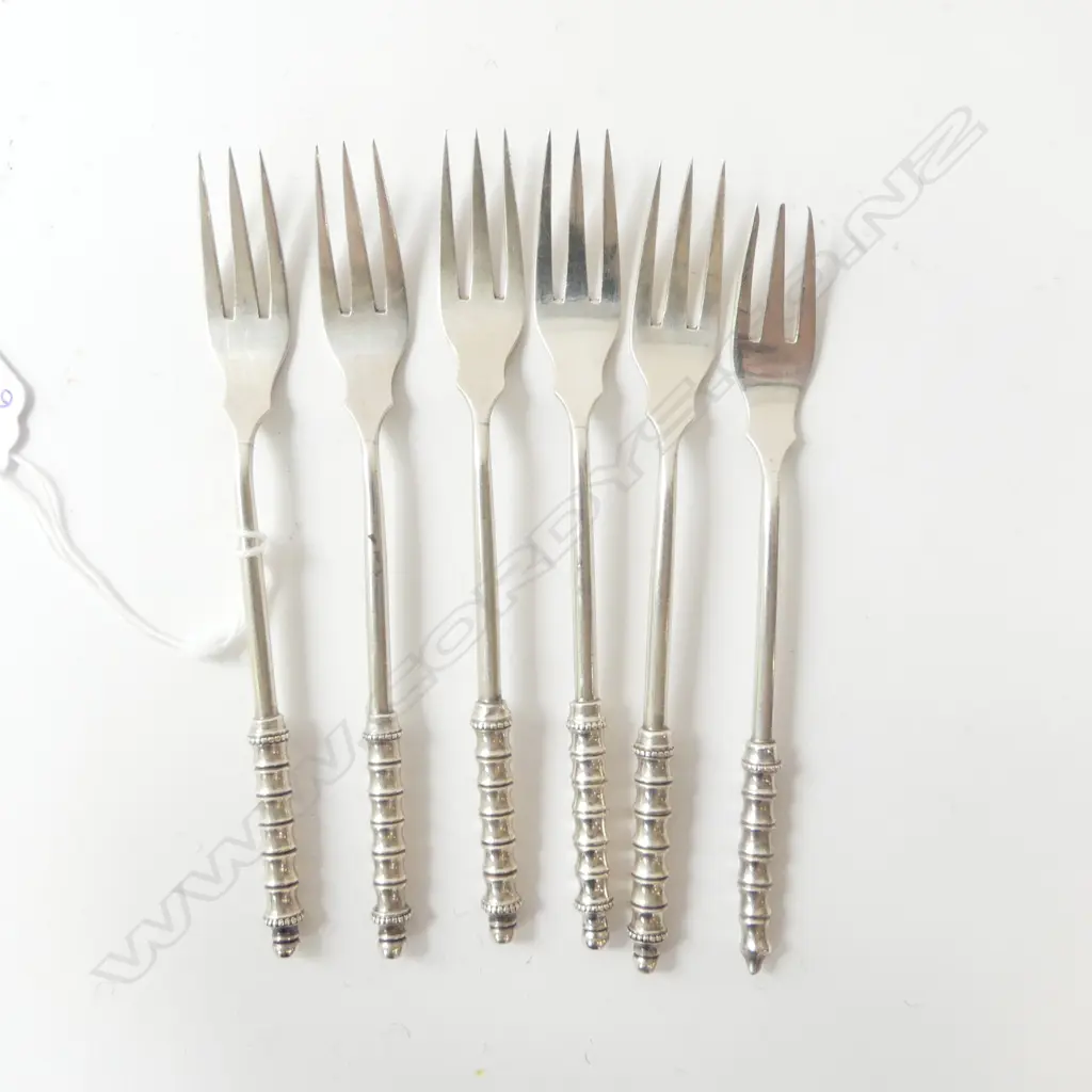 6 STG SILVER DESERT FORKS, SHEFFIELD 1909, 126gms Image 1++