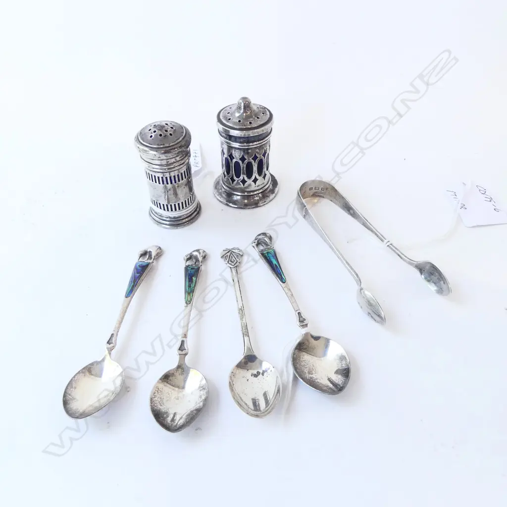 ASSTD SILVER; TWO PEPPER SHAKERS w GLASS LINERS, BIRM. 1932, 4 TEASPOONS (3 KIWI/PAUA TOPS) & PR SUGAR TONGS, 63gm Image 1++