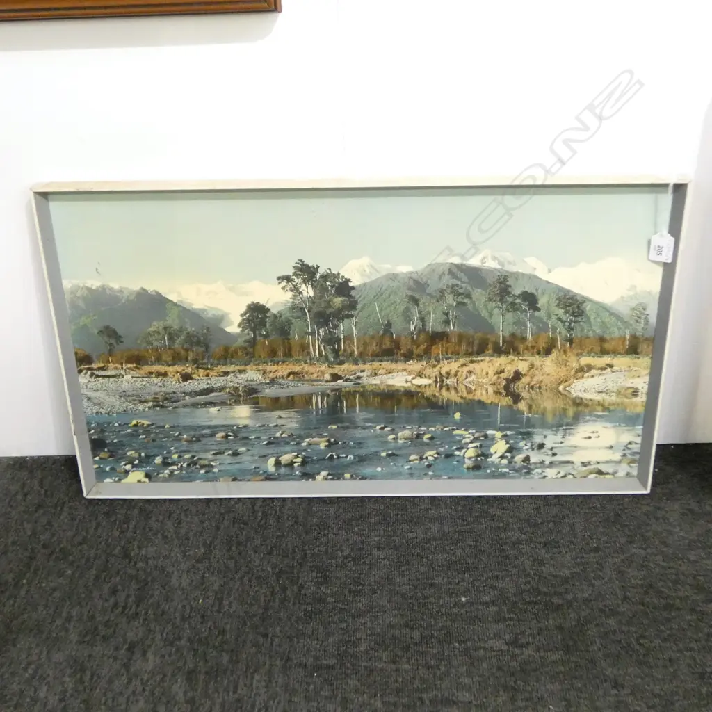 WHITES AVIATION PRINT 'CLEARWATER' 370x680mm Image 1++