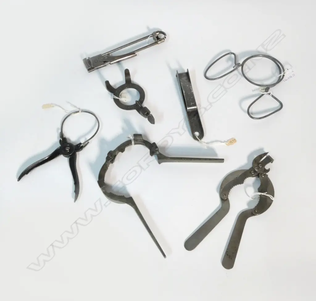 7 ASST OLD METAL JAR OPENERS; VARIOUS MAKERS AND PATENTS, LARGEST L.200mm Image 1++