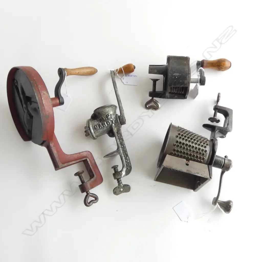 (1142,1159,3569,3558) ASST ANTIQUE KITCHENALIA; HOUCHIN GRATER, DANDY MEAT GRINDER, 2 BEAN SLICERS Image 1++