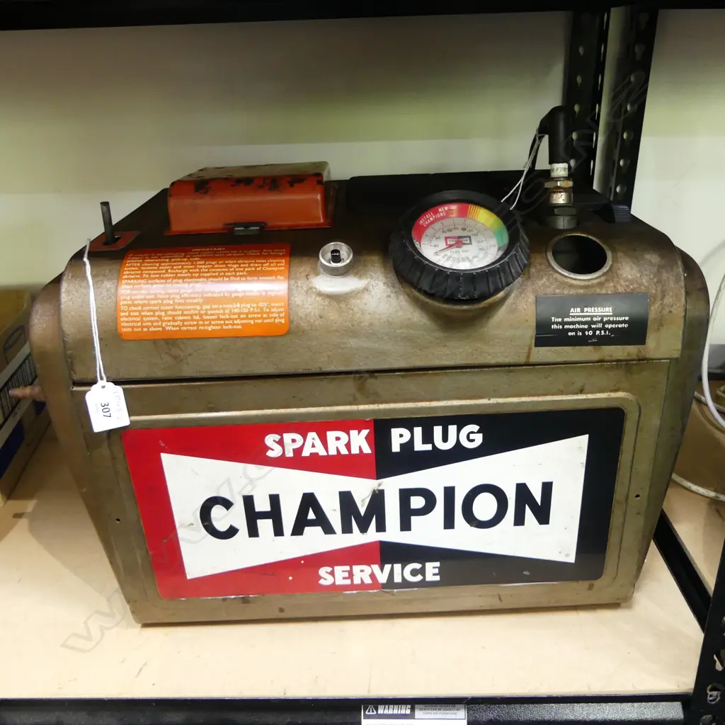 VINTAGE SPARK PLUG TESTER 470x340x420mm Image 1++