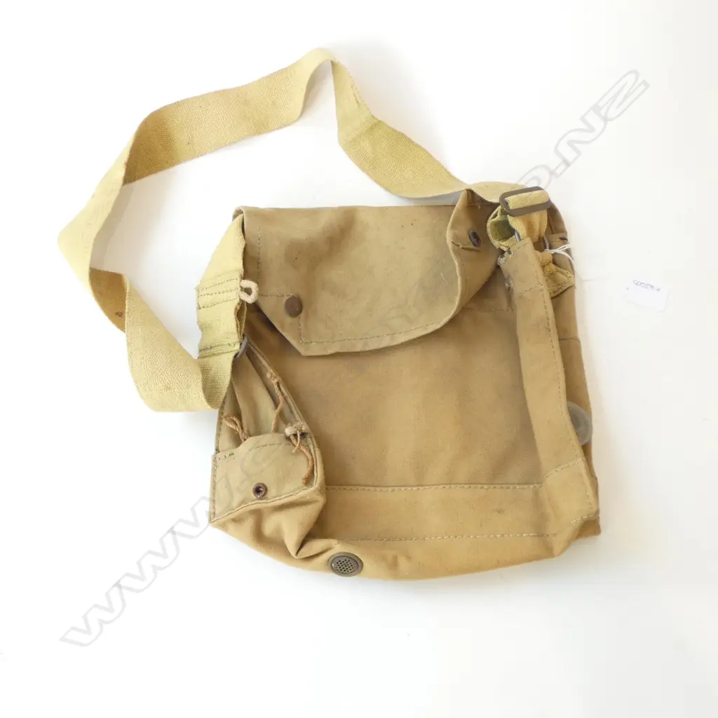 1942 ARMY SATCHEL  Image 1++