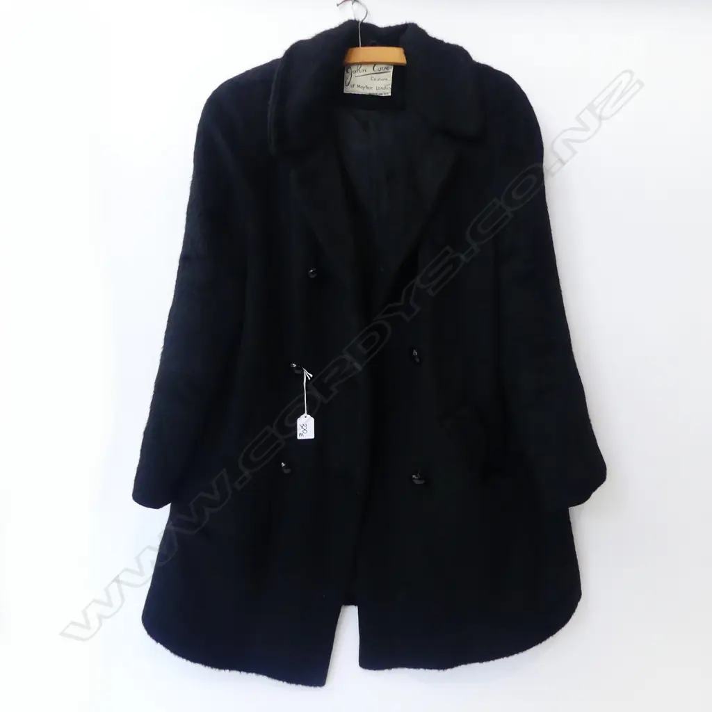 GENTLEMAN'S COAT - JOHN COVE COUTURE Image 1++