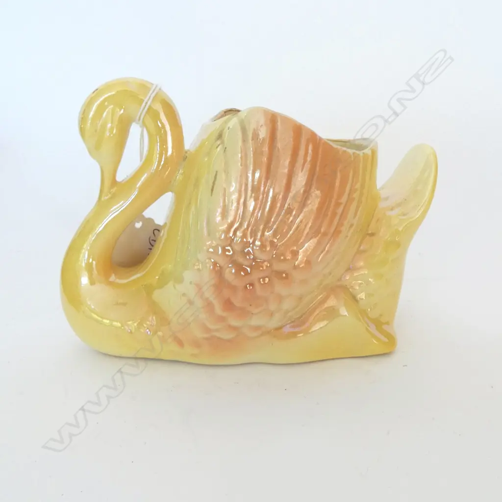 YELLOW LUSTRE SWAN VASE Australian 1946-60 Pates Potteries Pty Ltd Sydney. L.150mm. Maker's mark to base    . Image 1++