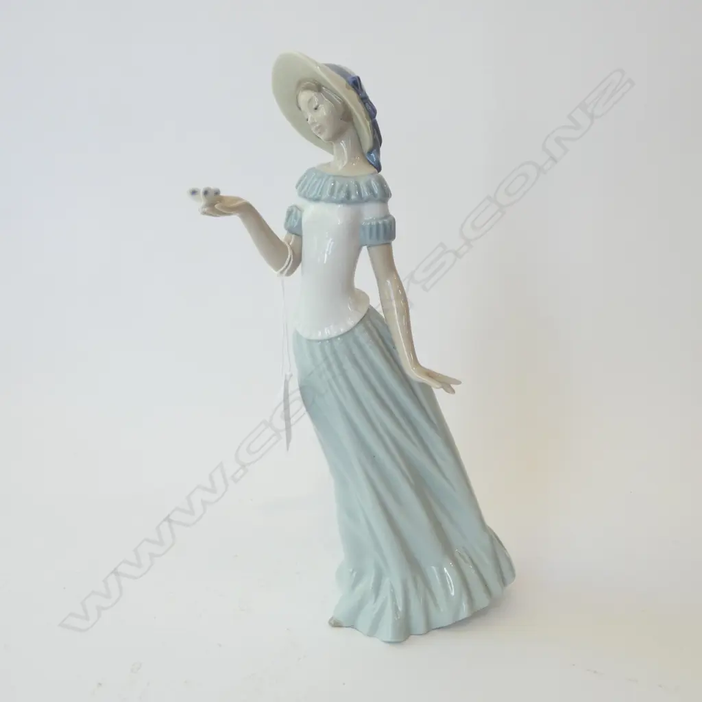 NAO FIGURINE H.300mm Image 1++