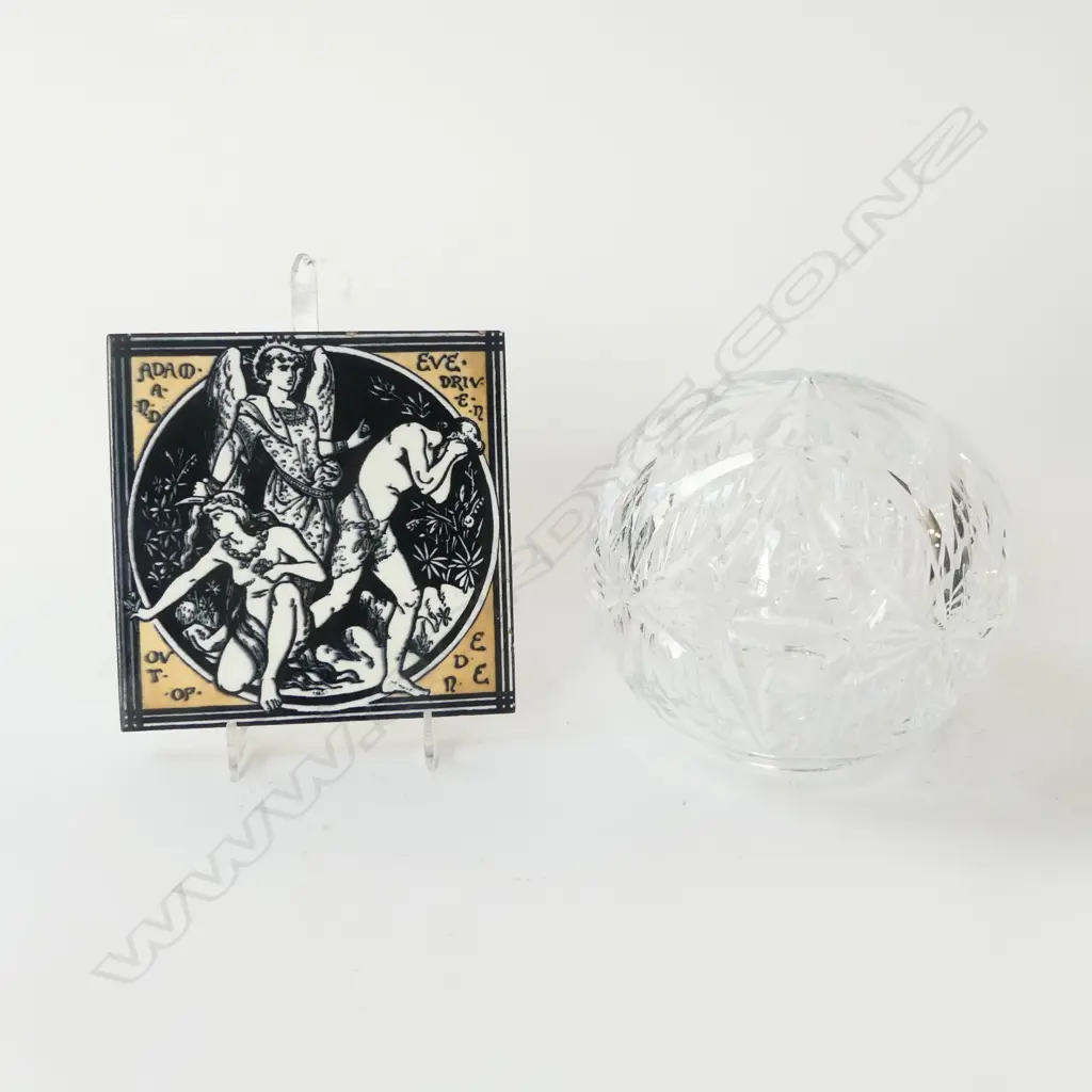 CRYSTAL ORB LAMP SHADE + MINTONS ADAM & EVE TILE 155x155mm Image 1++