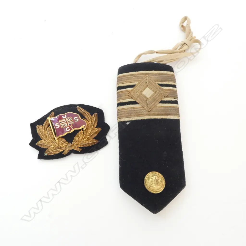 Union Steamship Co. (USSCo) enamelled badge & shoulder lapel Image 1++