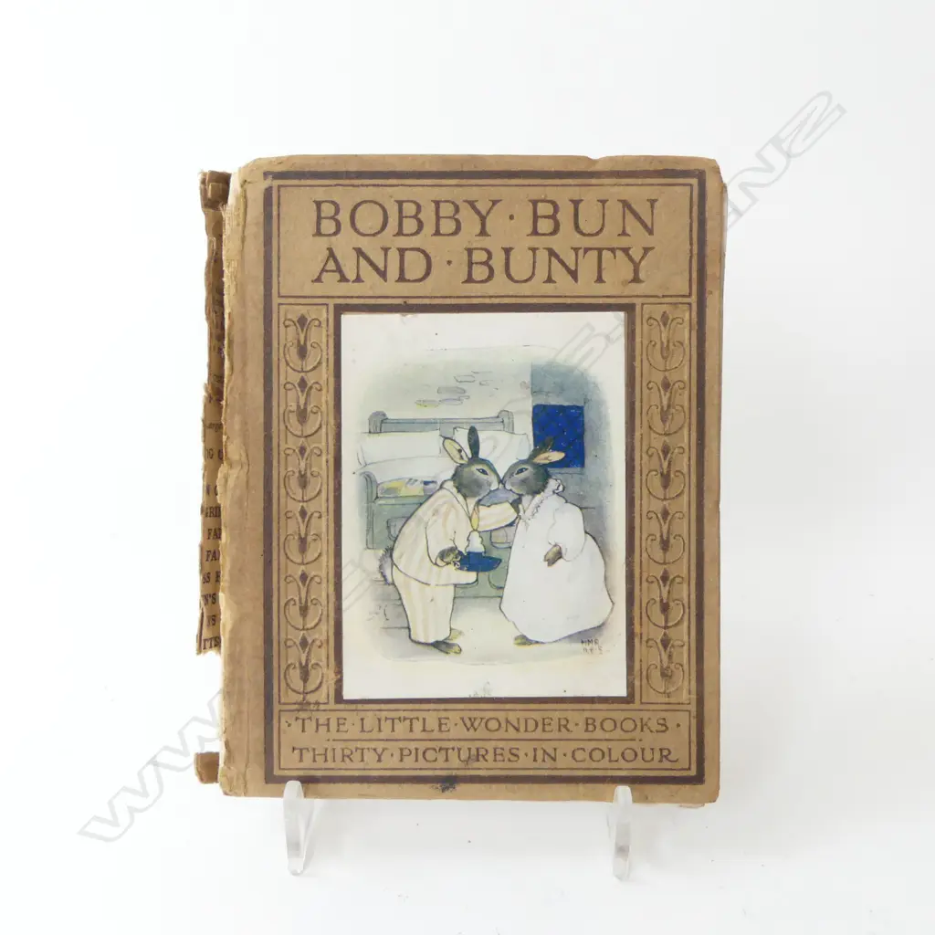 'BOBBY BUN AND BUNTY' CHILDRENS BOOK some distress Image 1++