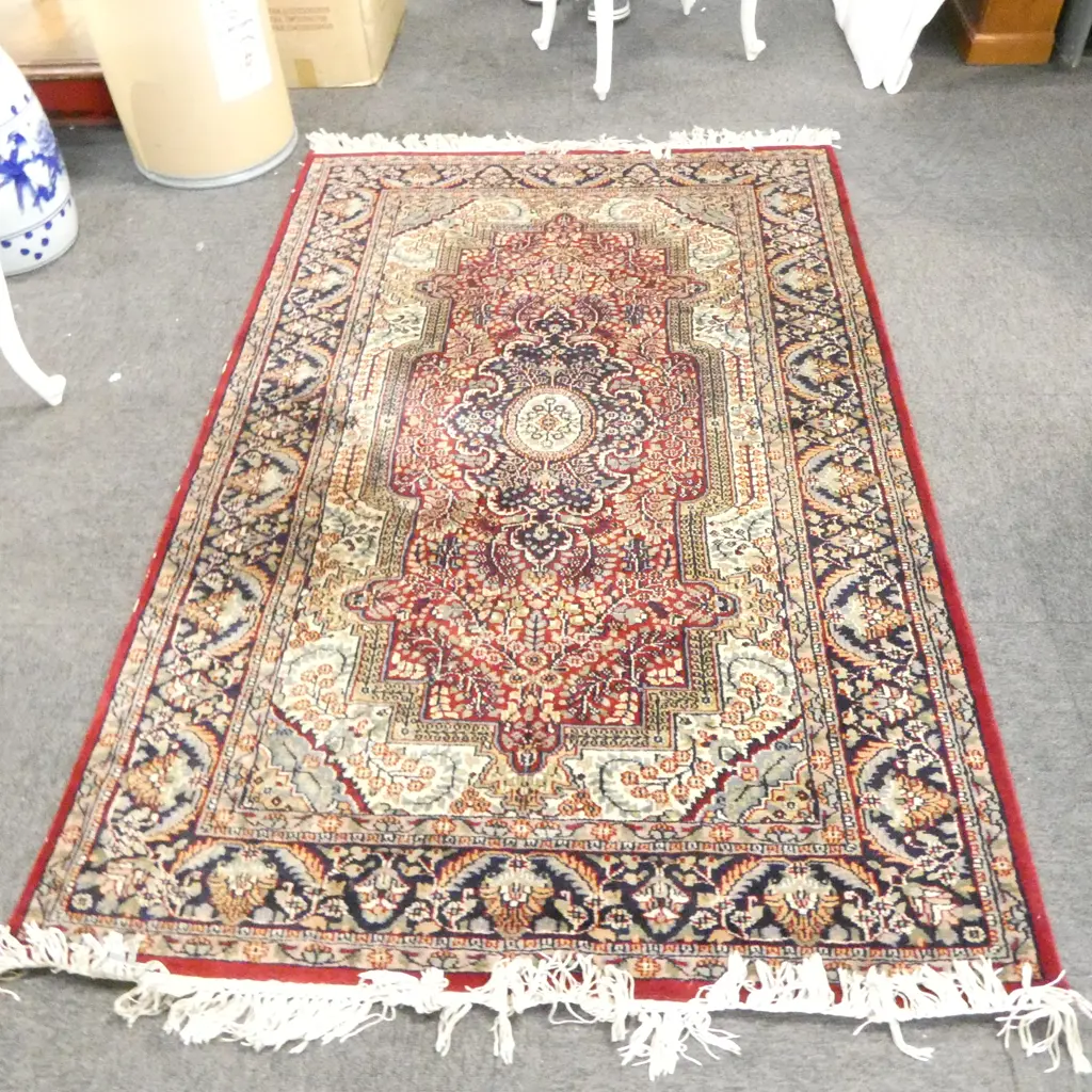 HAND KNOTTED WOOL PILE RUG 1900x1230mm Image 1++