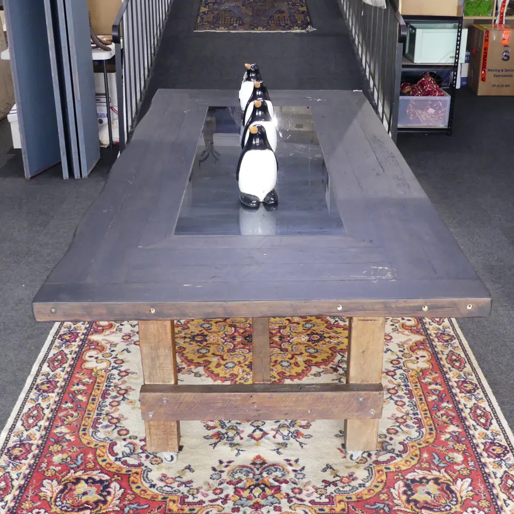 LG MODERN DINING TABLE w. GLASS INSET 2370x1030x780mm Image 1++