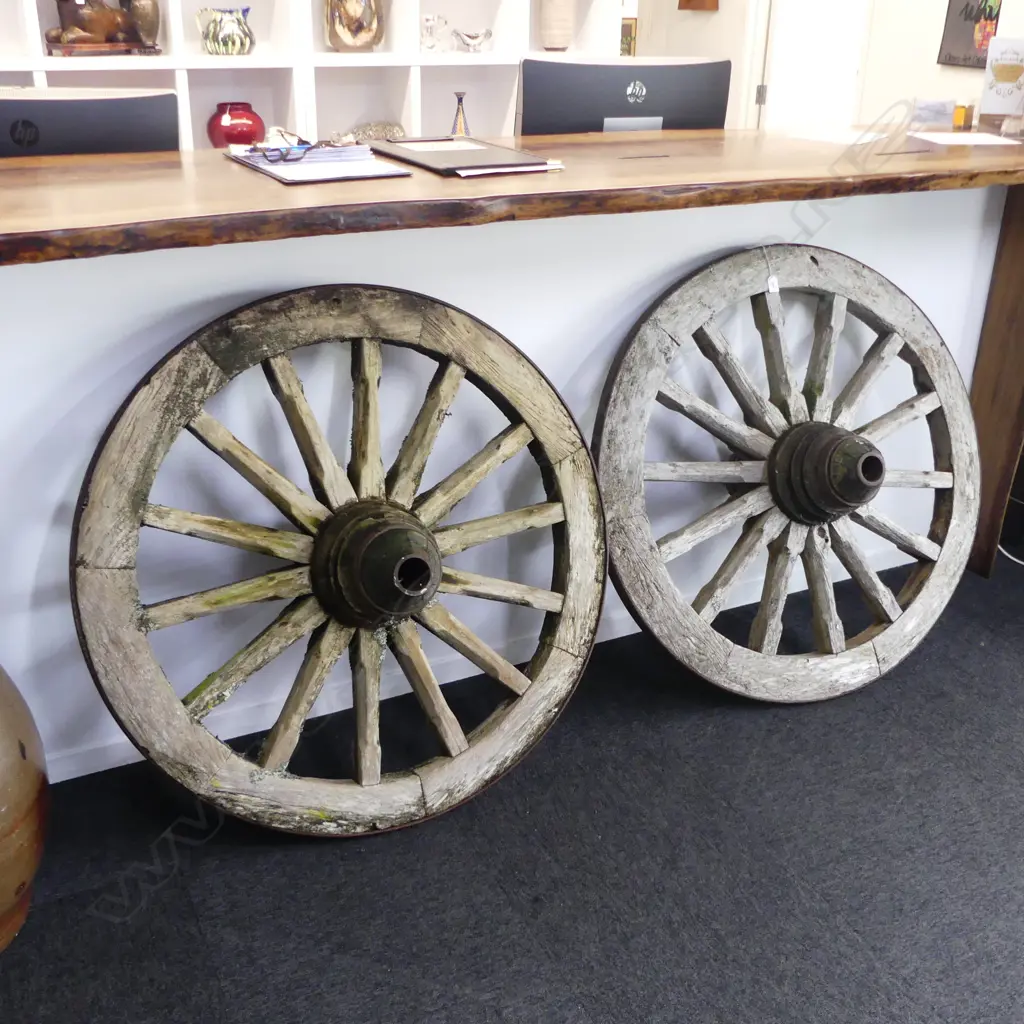 PR WOODEN WAGON WHEELS 1050mm dia Image 1++