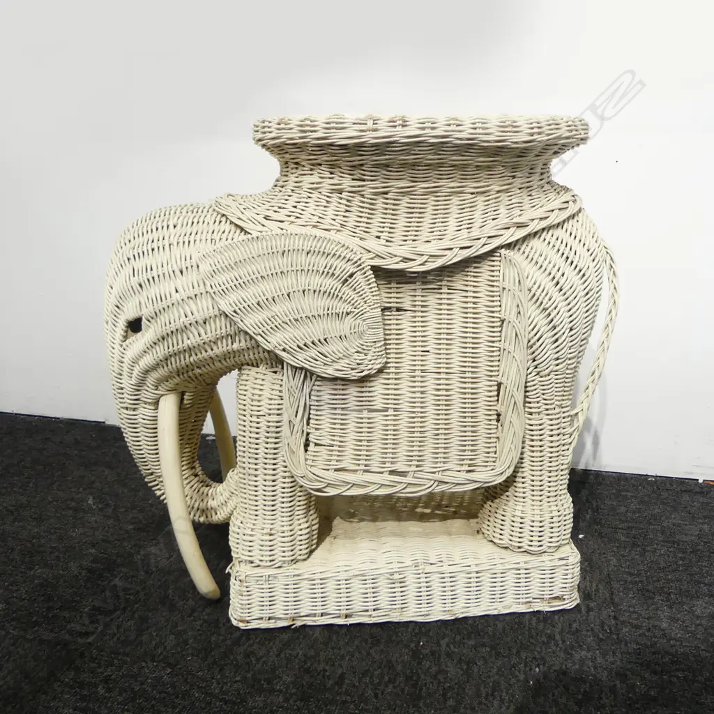 WHITE PAINTED CANED ELEPHANT SIDE TABLE H.500mm Image 1++