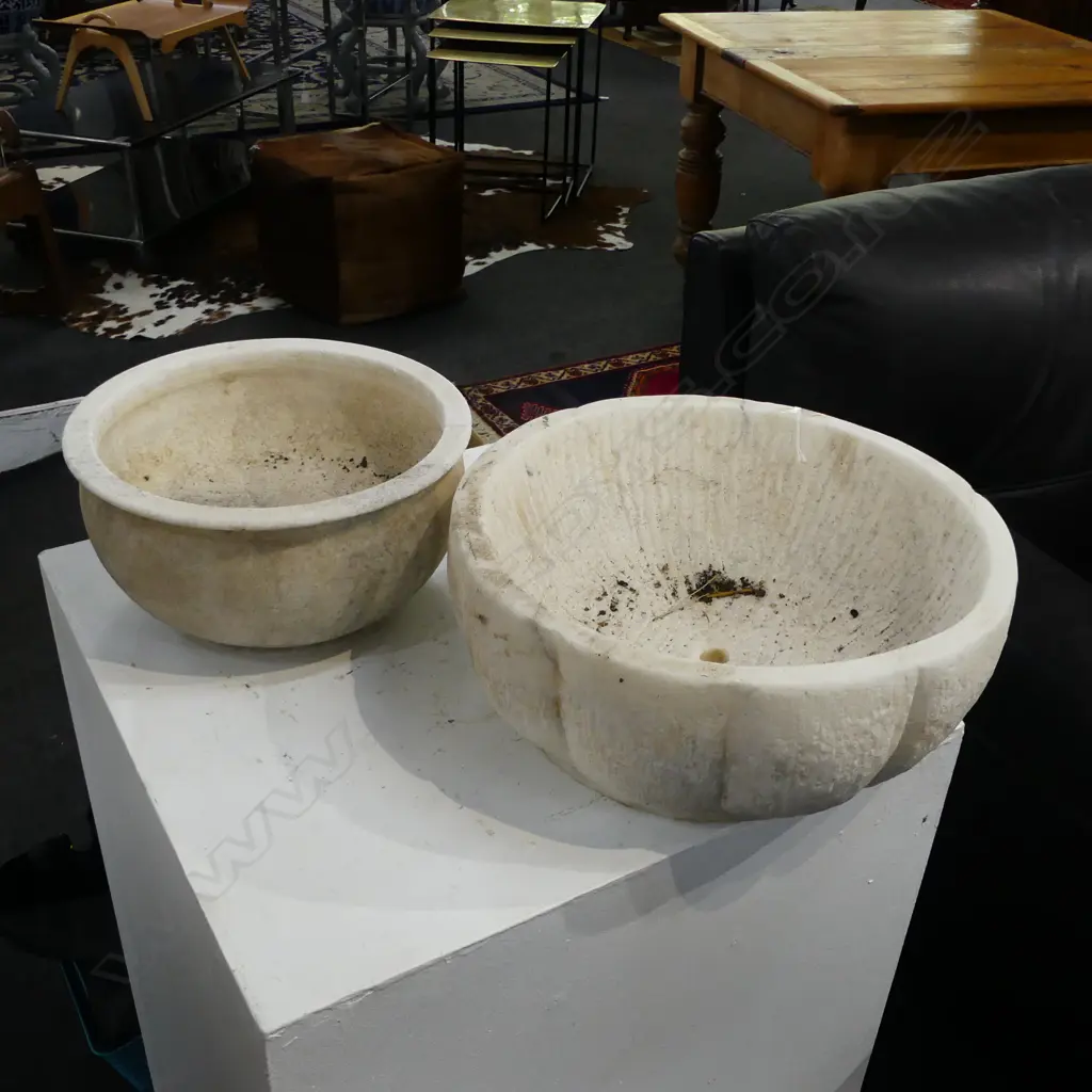 2 MARBLE QUARTZ PLANTERS 350mm dia Image 1++