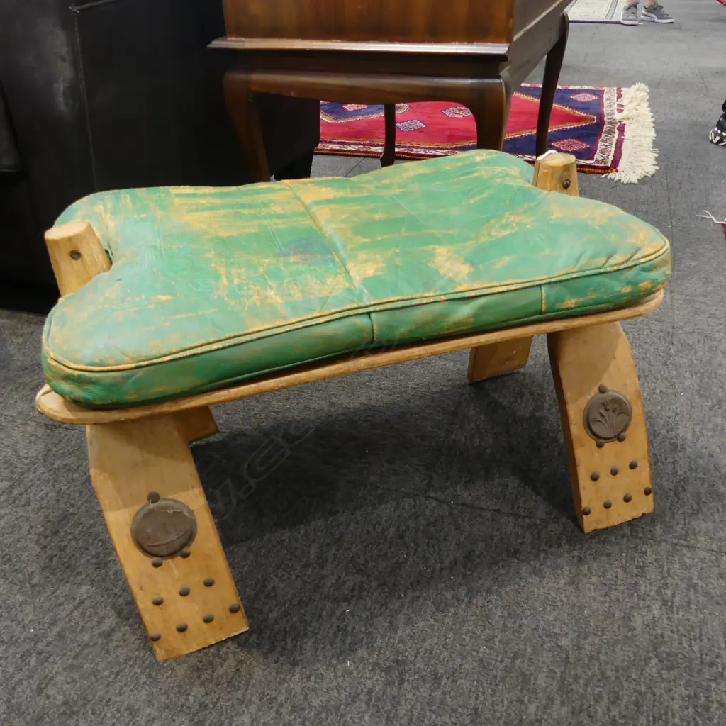 CAMEL STOOL W.600mm Image 1++
