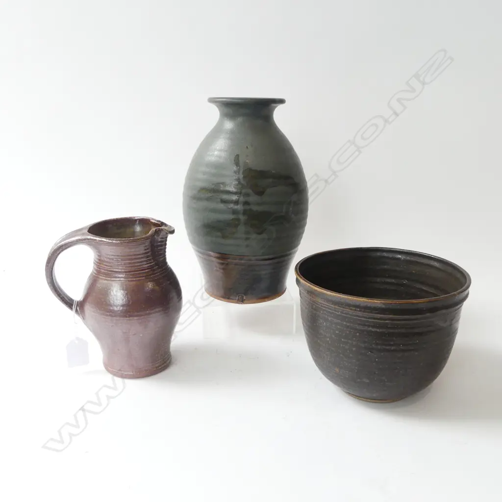 3 PCES STUDIO POTTERY; PETER STICHBURY VASE H.255mm, SALT GLAZE JUG, PLANTER POT Image 1++