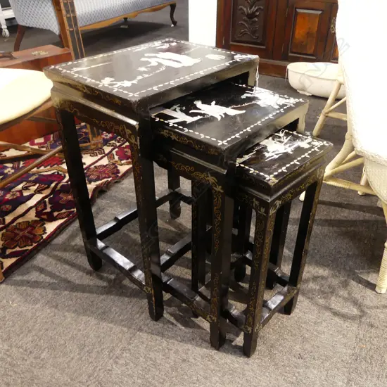 3 ORIENTAL NESTING TABLES 390x300x605mm