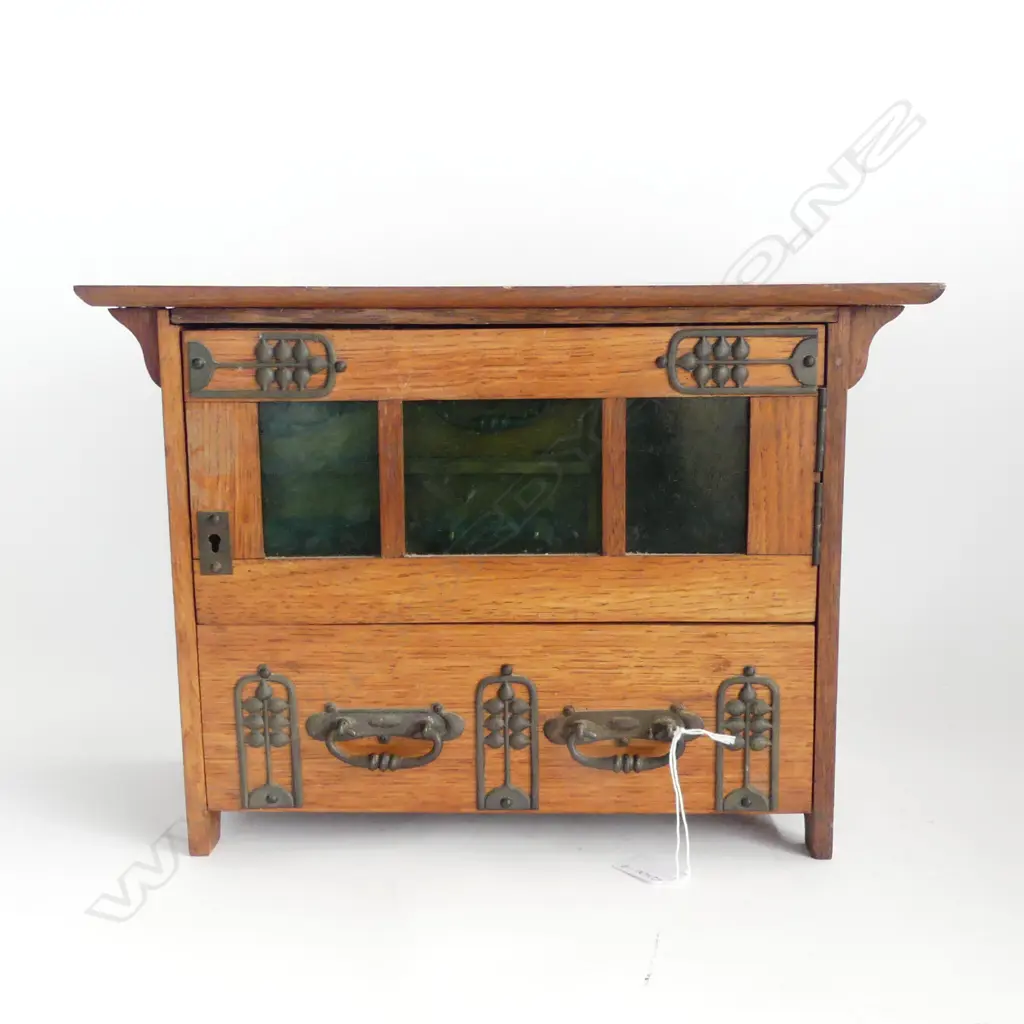 OAK ARTS & CRAFTS CABINET, METAL DETAIL, INTERNAL DRAWERS, 400 x 150 x 380mm Image 1++
