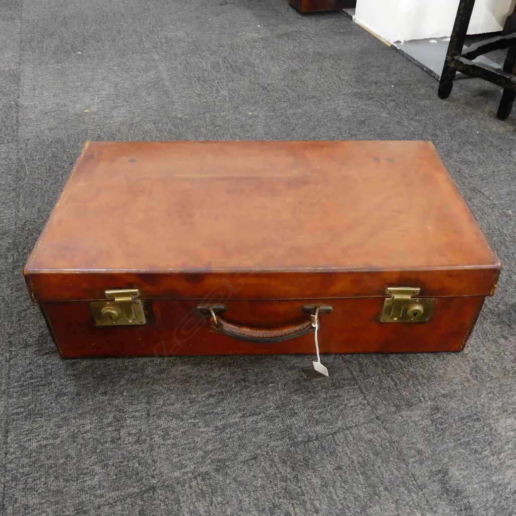 LEATHER SUITCASE W.650mm Image 1++