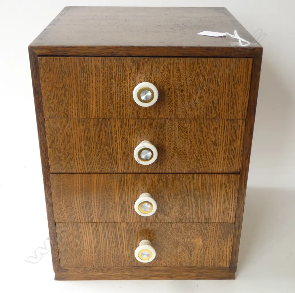 CHINESE SEWING BOX 280x320x360mm Image 1++