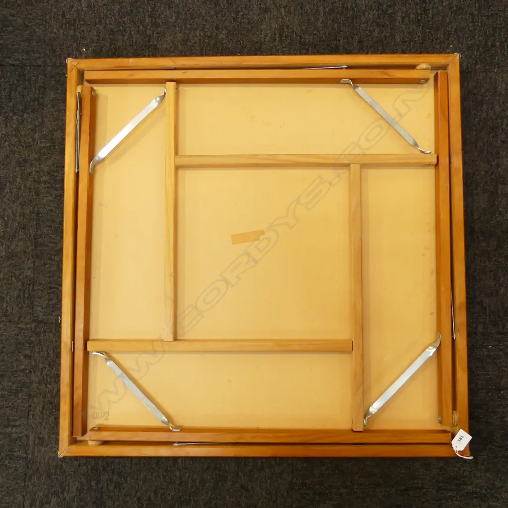 FOLDING CARD TABLE 735x735mm Image 1++