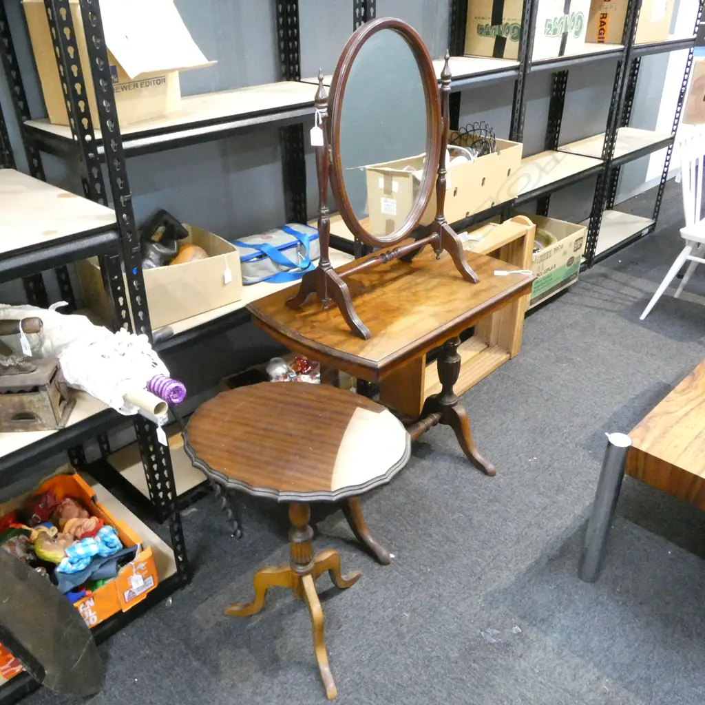 2 MAHOGANY SIDE TABLES W.690mm + TABLE TOP MIRROR H.620mm Image 1++