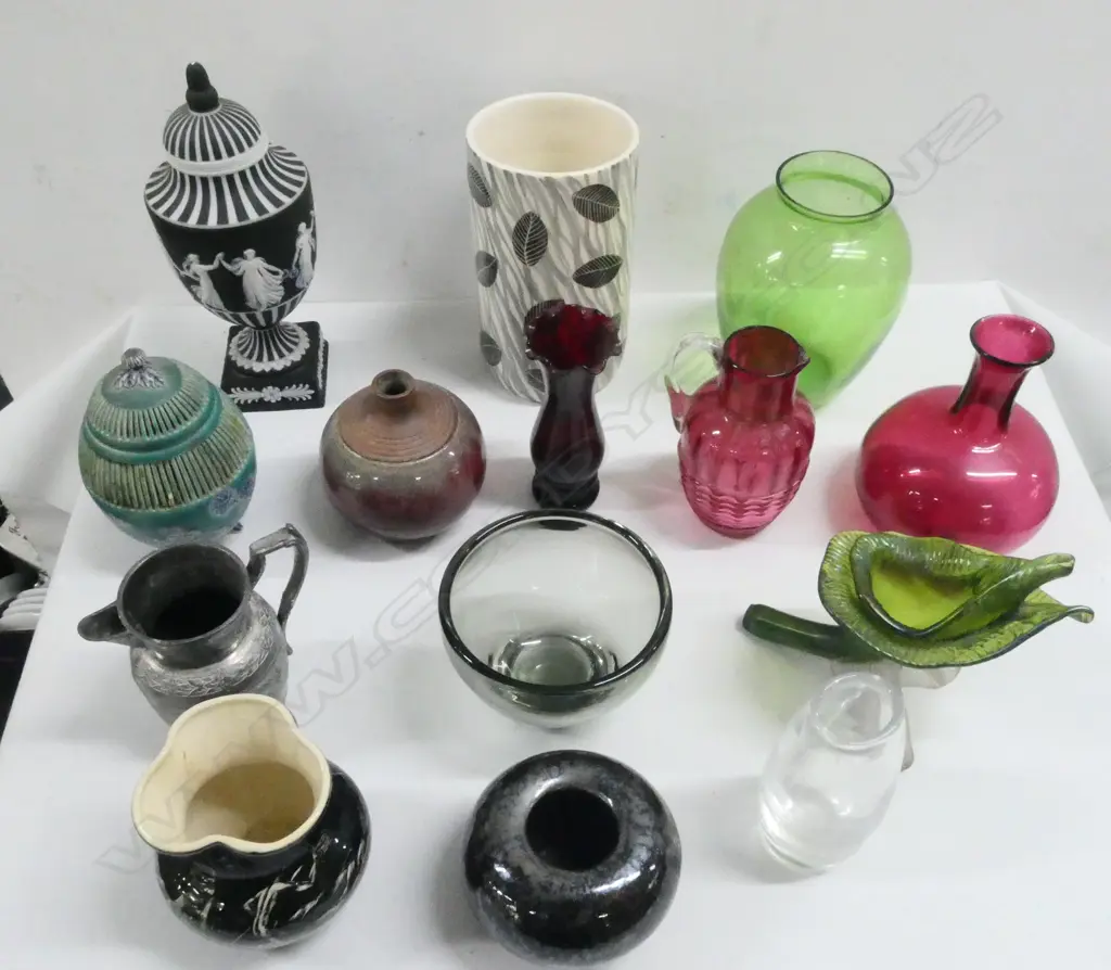 ASST. GLASS & CHINA includes 19thC Wedgwood black basalt lidded urn finial with tiny chip Image 1++