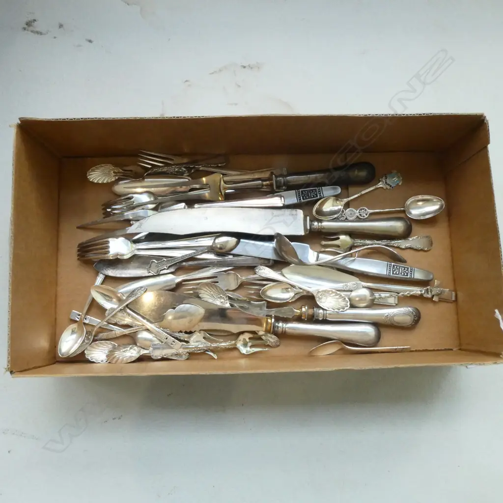 ASST EP CUTLERY Image 1++