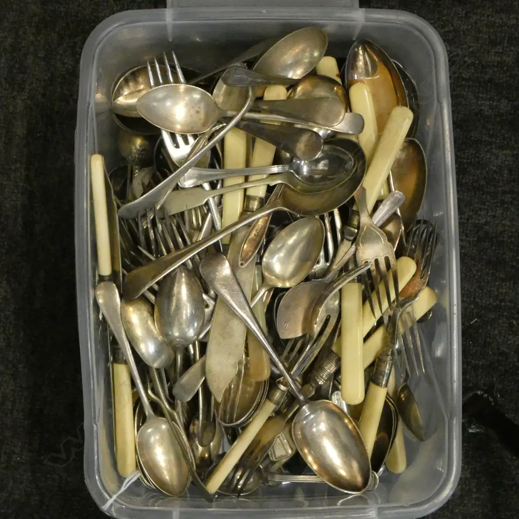 ASST. CUTLERY Image 1++