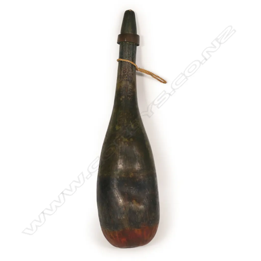 Geoff Fairburn decorated gourd with stopper, Image 1++